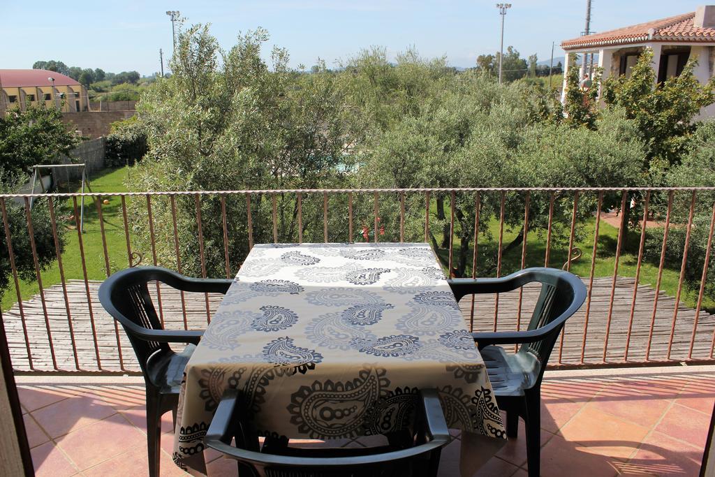 Oleandro Apartment Lotzorai Ngoại thất bức ảnh